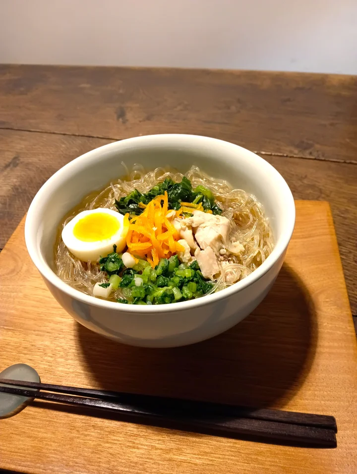 夜食の春雨麺